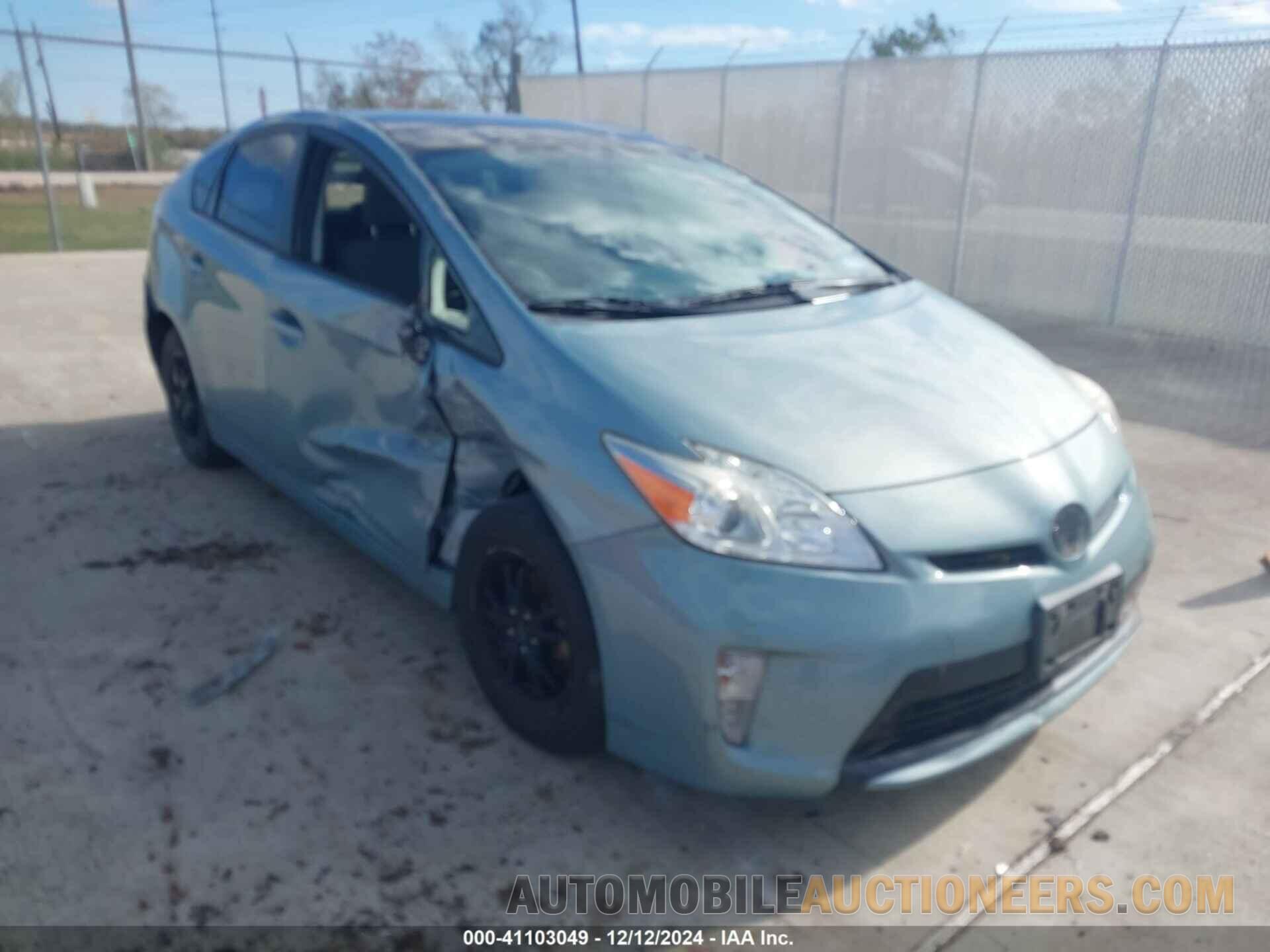 JTDKN3DU4E1853947 TOYOTA PRIUS 2014