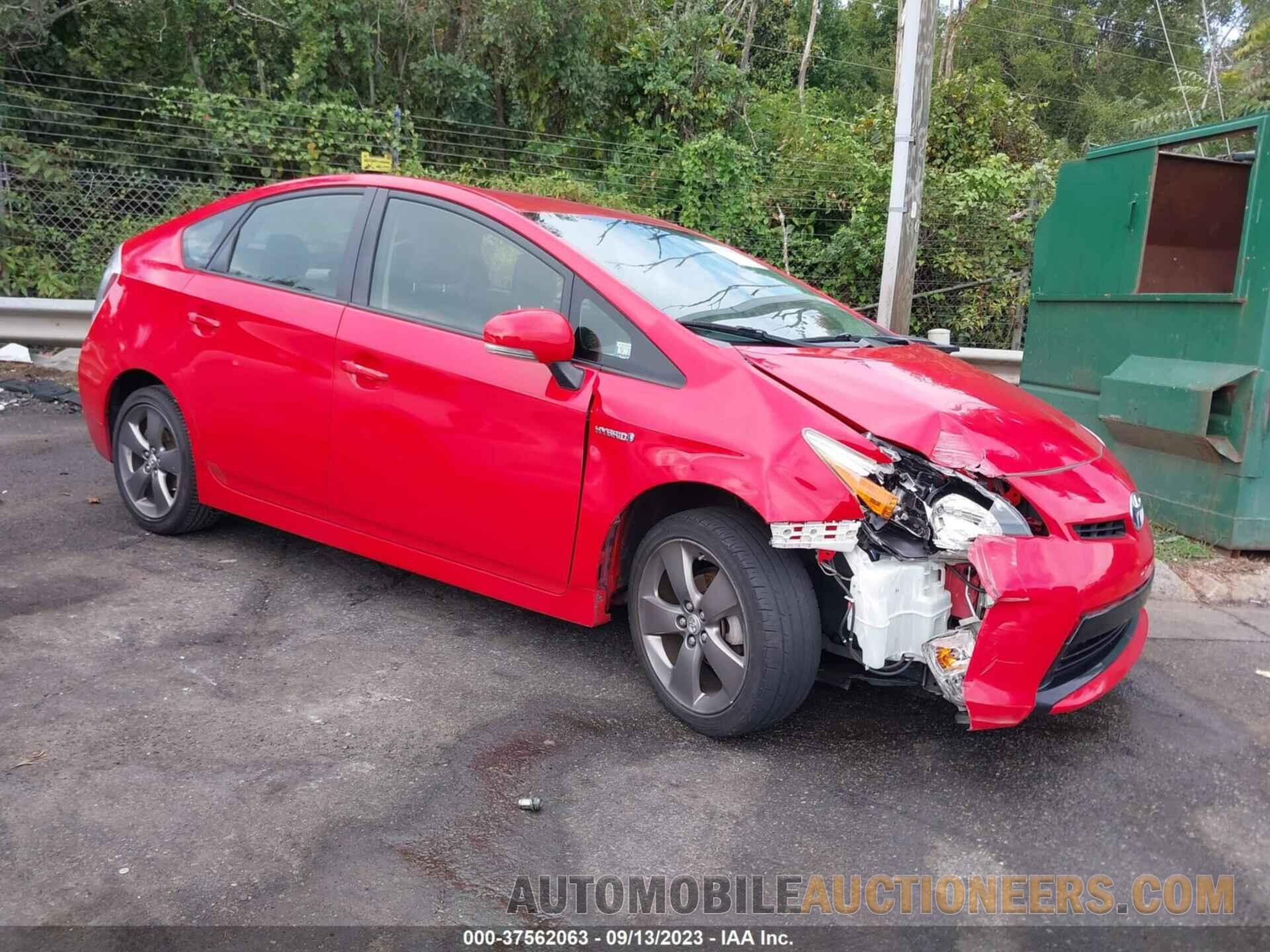 JTDKN3DU4F0400841 TOYOTA PRIUS 2015