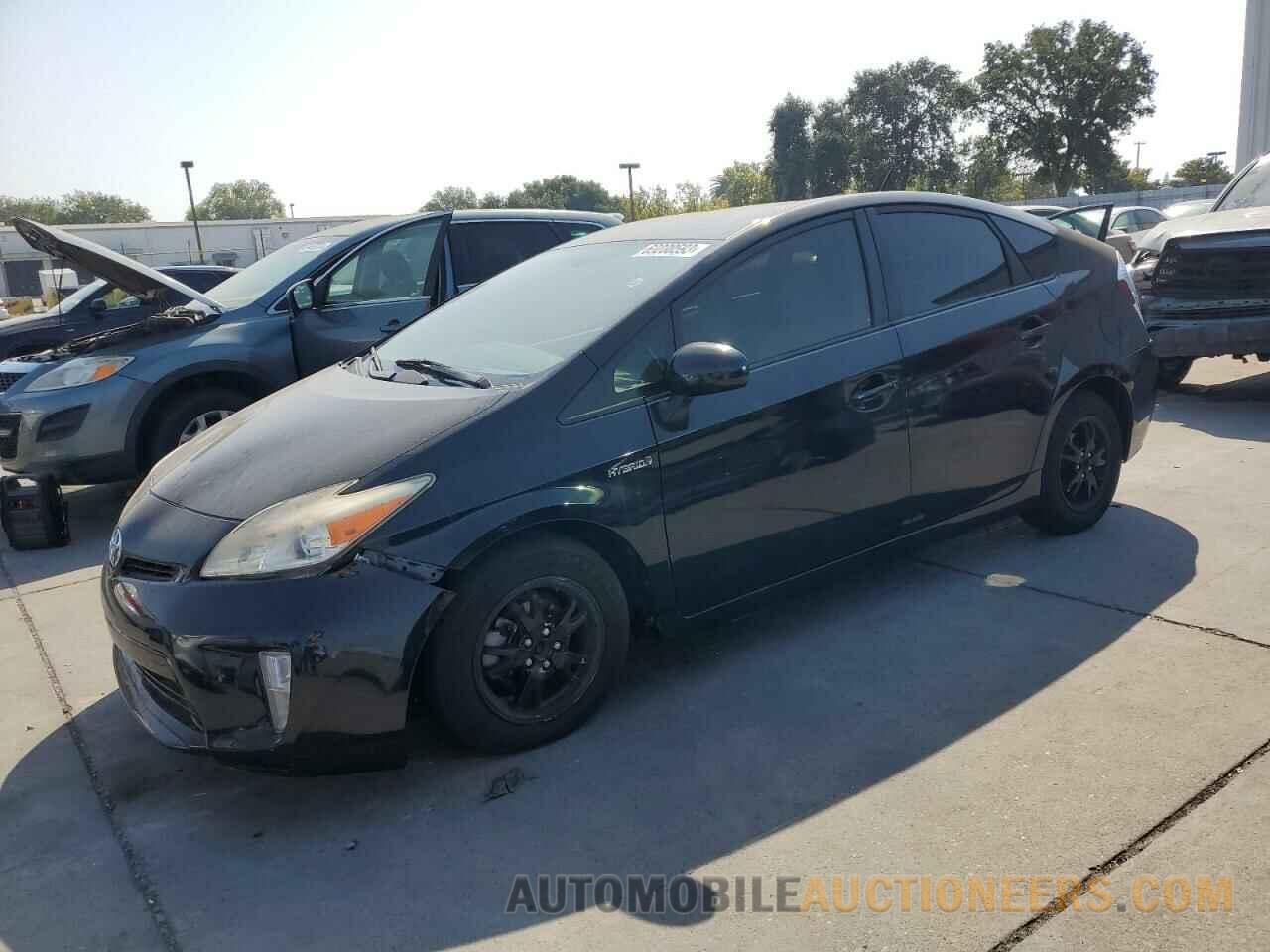 JTDKN3DU4F0404792 TOYOTA PRIUS 2015