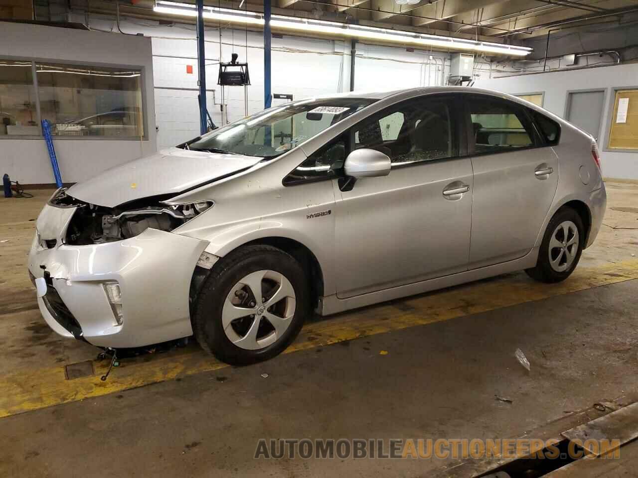 JTDKN3DU4F0427702 TOYOTA PRIUS 2015