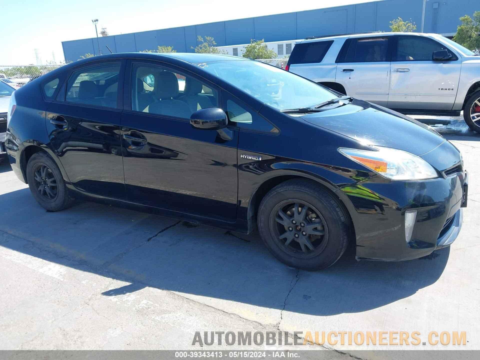 JTDKN3DU4F0428378 TOYOTA PRIUS 2015