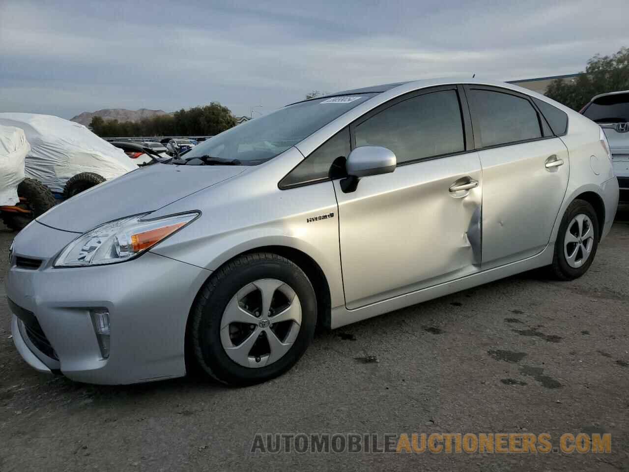 JTDKN3DU4F0432608 TOYOTA PRIUS 2015