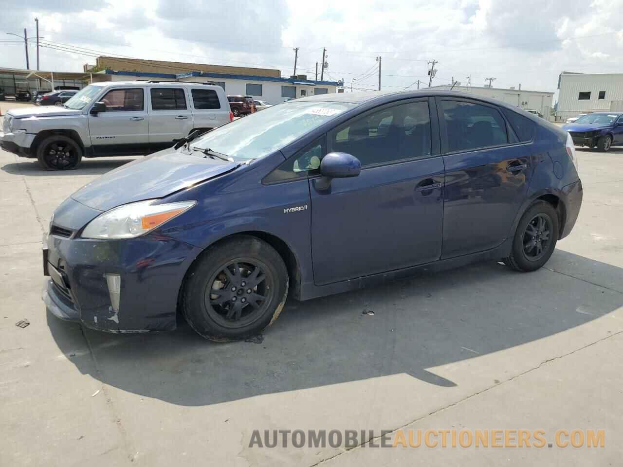 JTDKN3DU4F0442488 TOYOTA PRIUS 2015