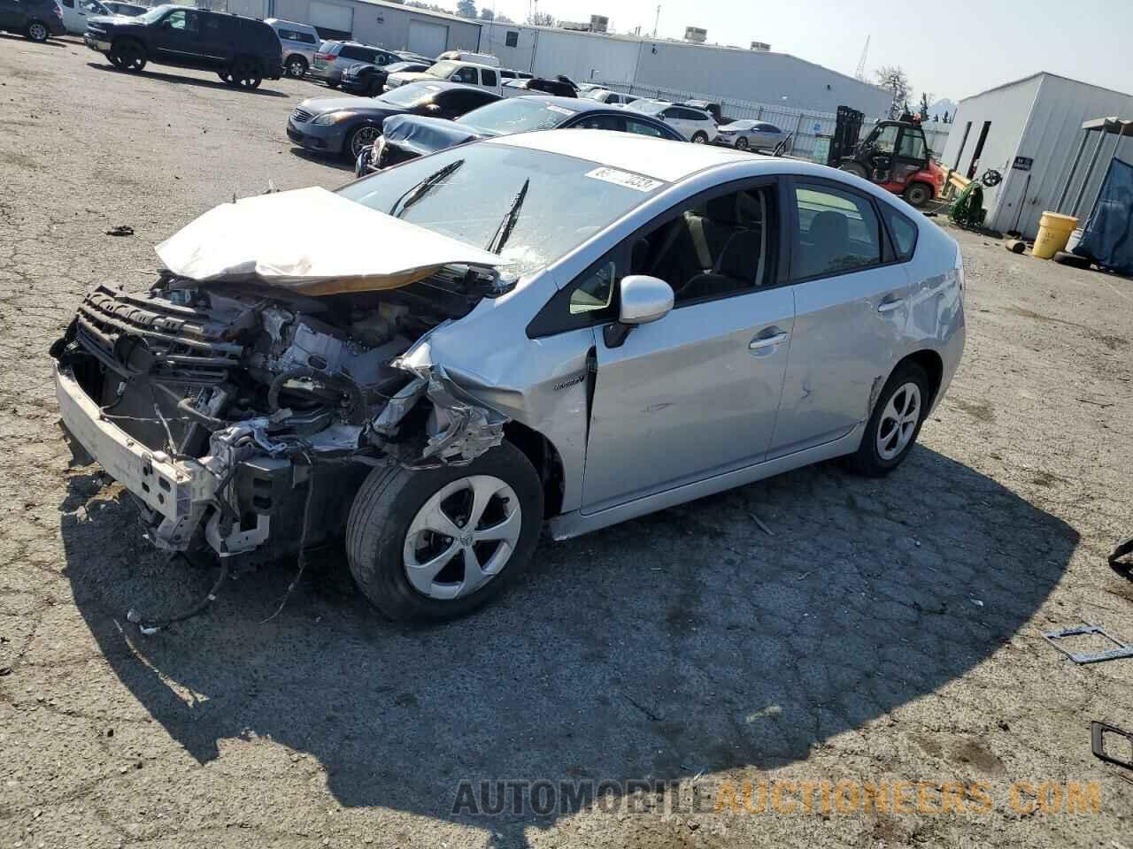 JTDKN3DU4F0445469 TOYOTA PRIUS 2015