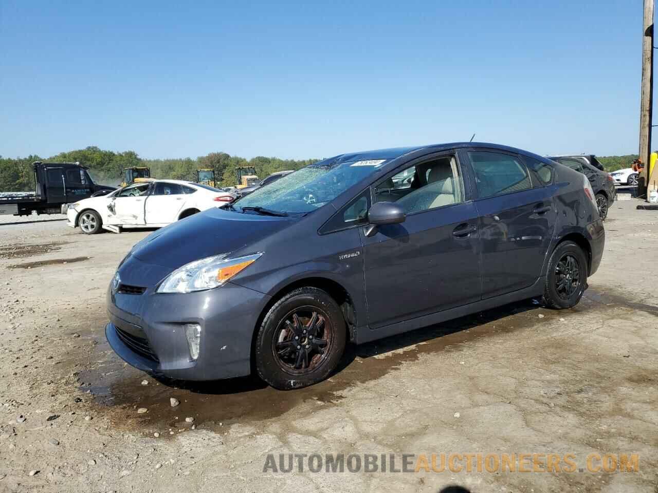 JTDKN3DU4F0455368 TOYOTA PRIUS 2015