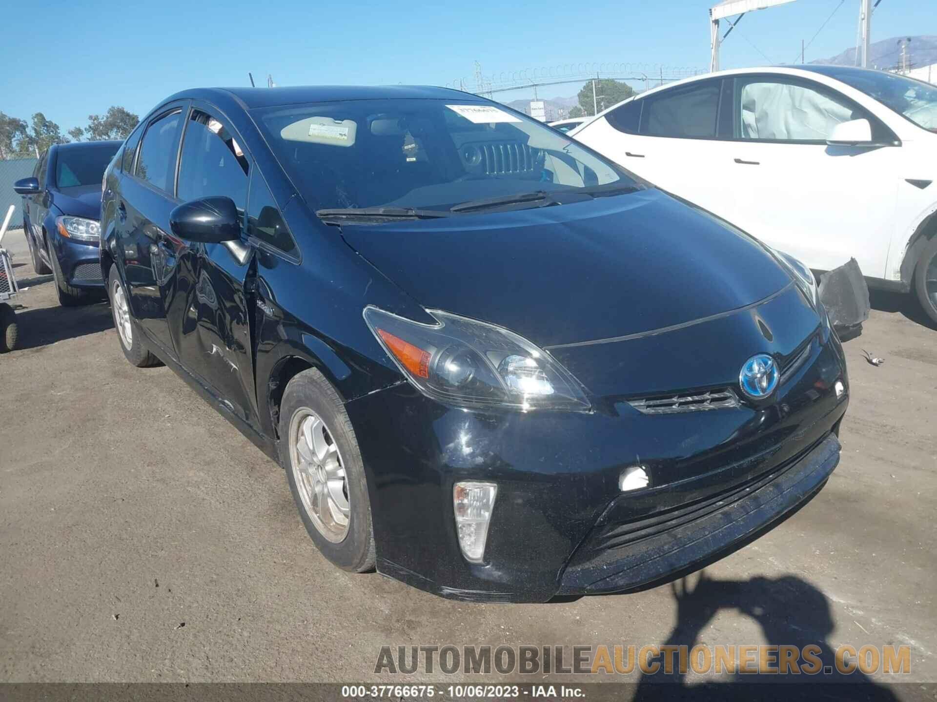 JTDKN3DU4F0456780 TOYOTA PRIUS 2015