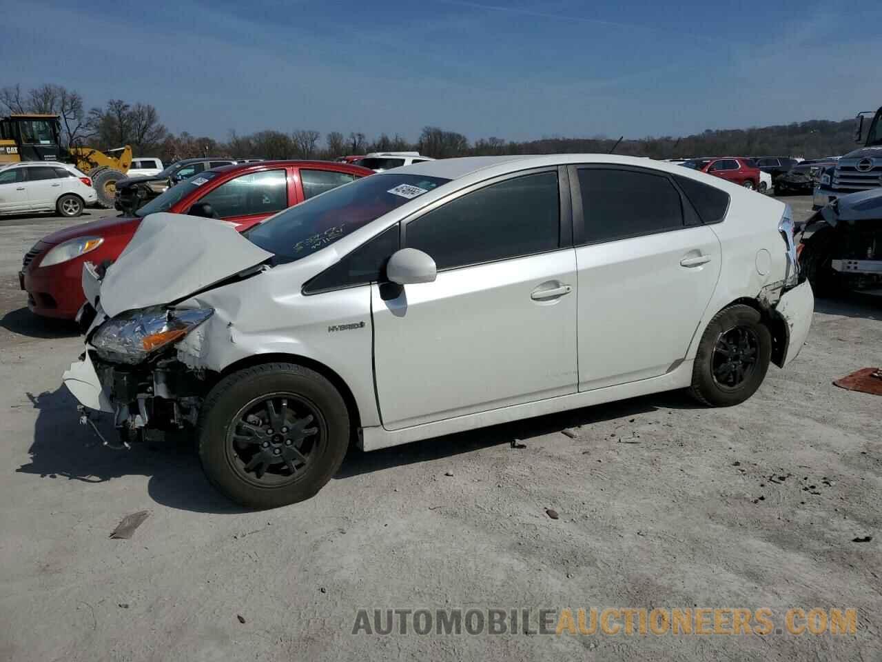 JTDKN3DU4F0464040 TOYOTA PRIUS 2015