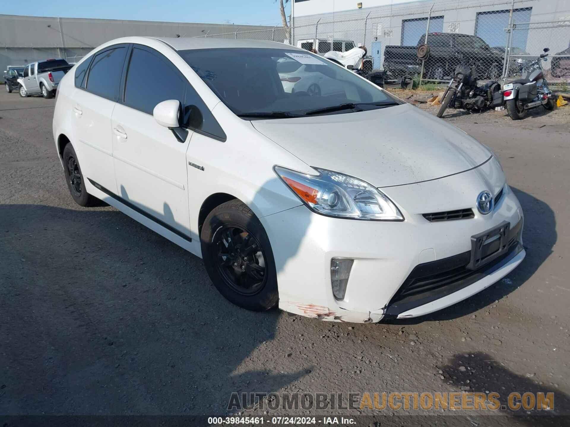 JTDKN3DU4F0476253 TOYOTA PRIUS 2015