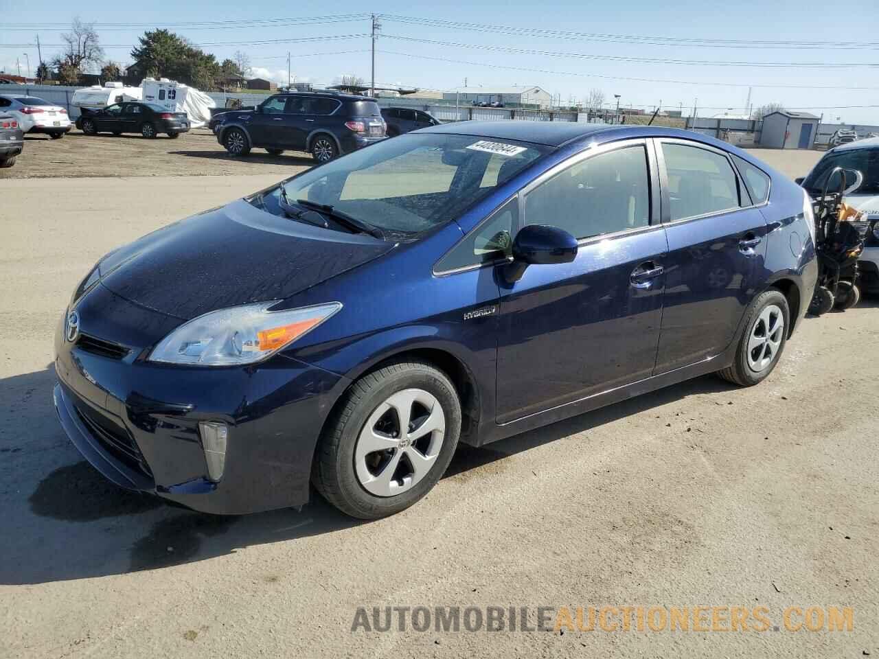 JTDKN3DU4F1870264 TOYOTA PRIUS 2015