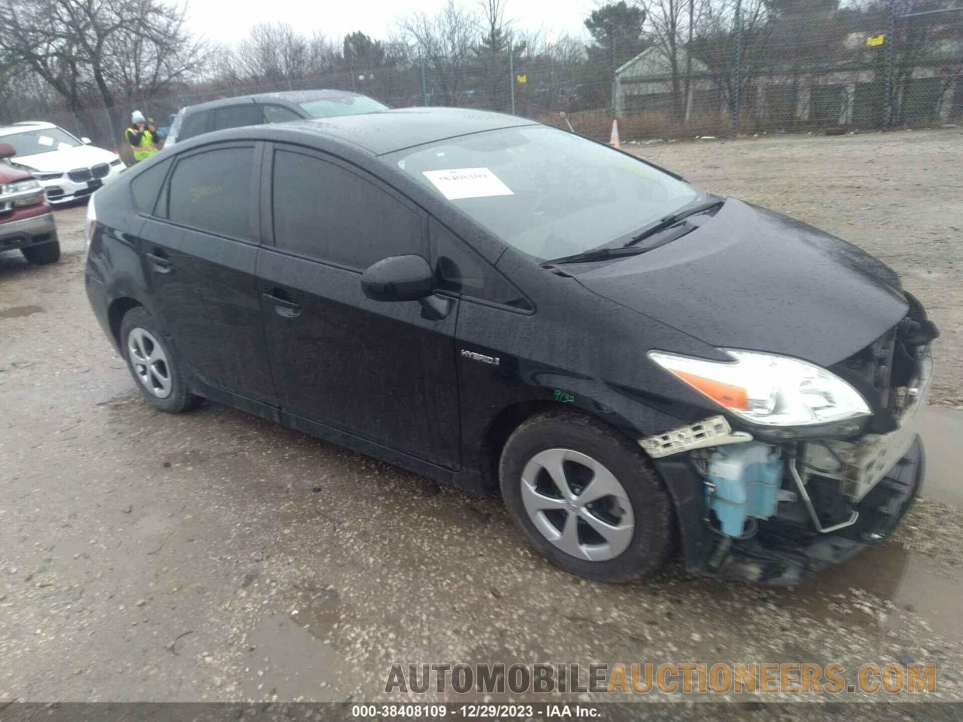 JTDKN3DU4F1875299 TOYOTA PRIUS 2015