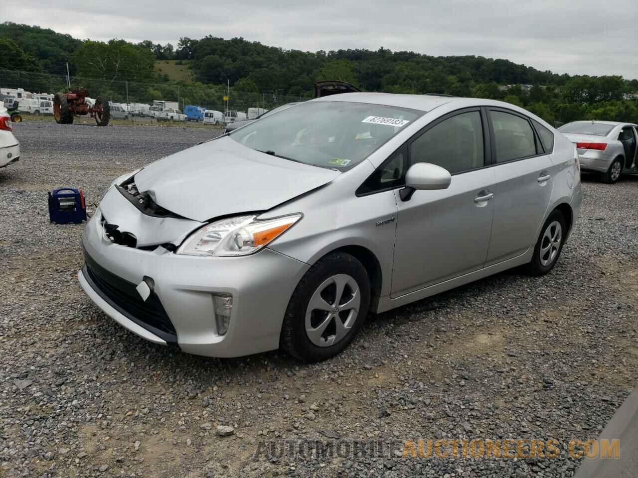 JTDKN3DU4F1893043 TOYOTA PRIUS 2015