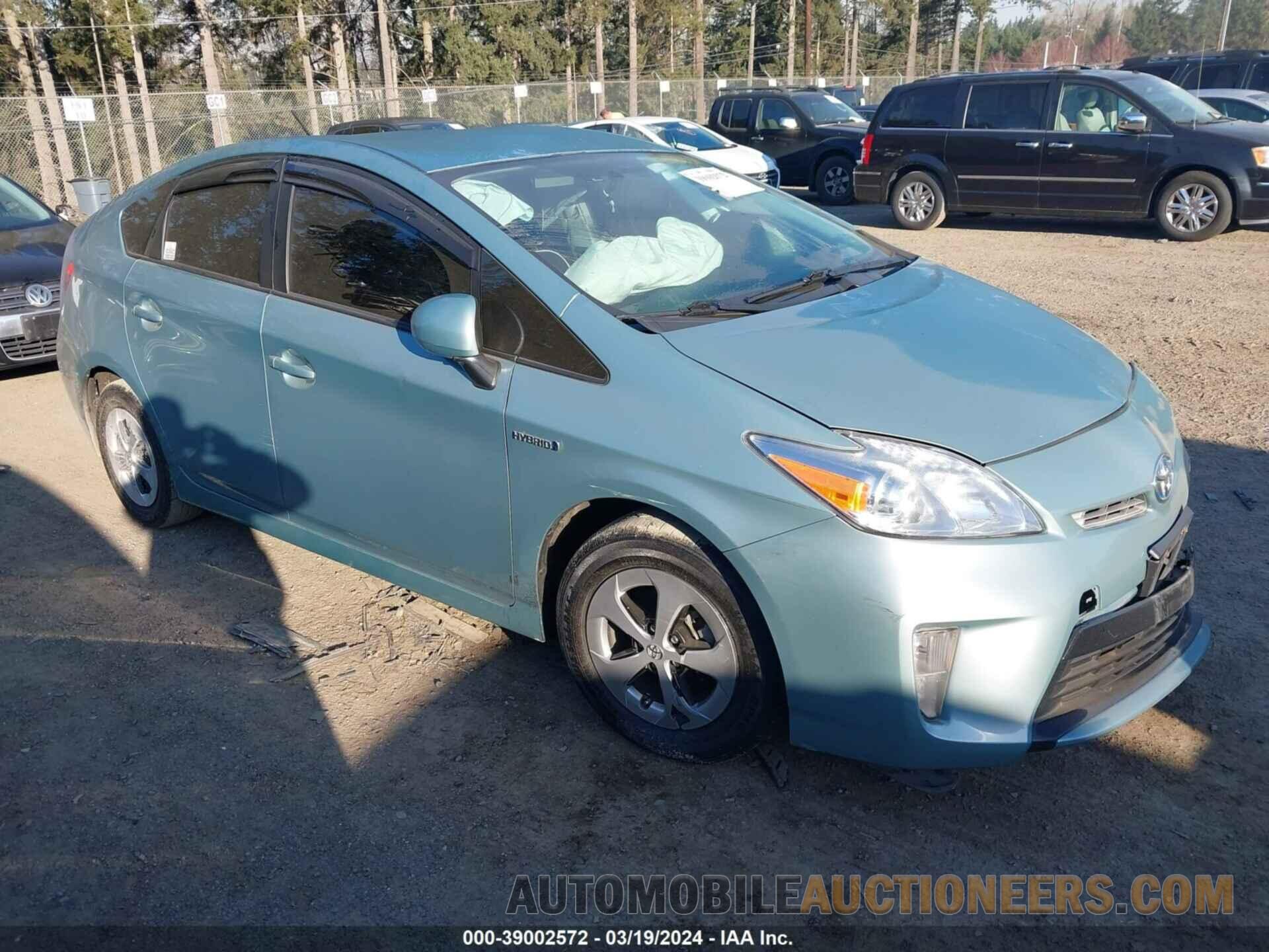 JTDKN3DU4F1895908 TOYOTA PRIUS 2015