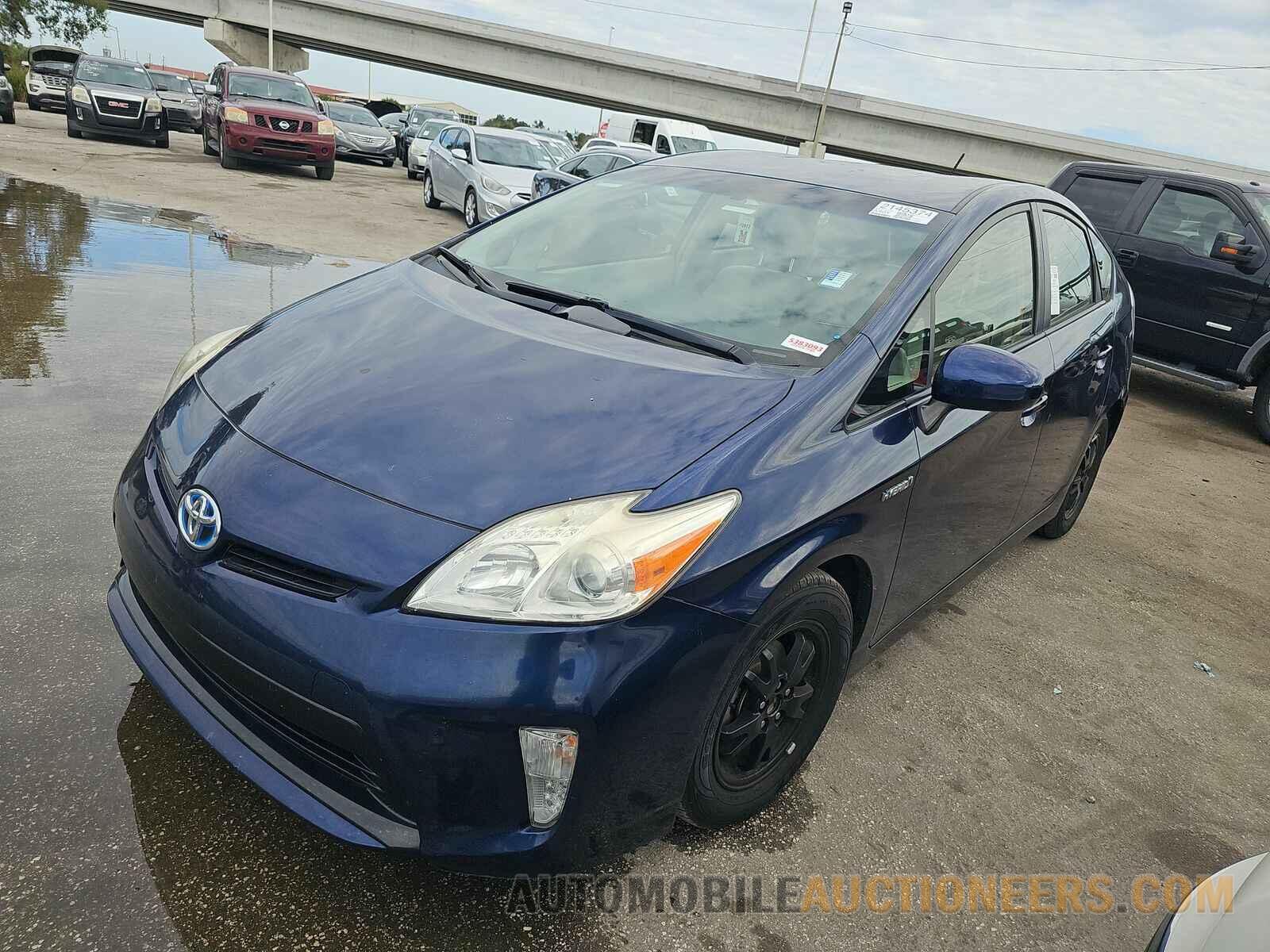 JTDKN3DU4F1904039 Toyota Prius 2015