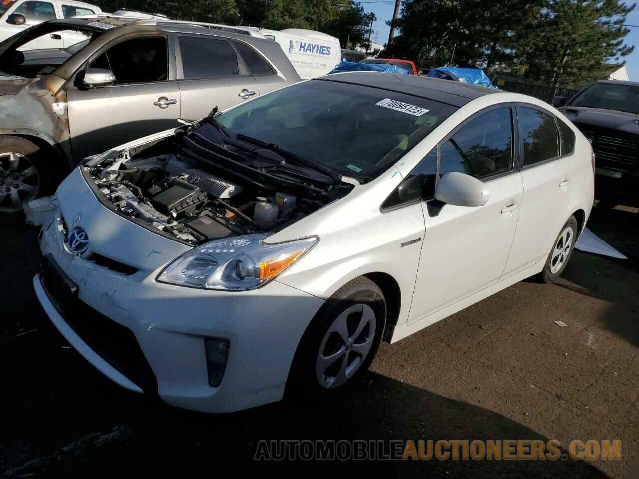 JTDKN3DU4F1911783 TOYOTA PRIUS 2015