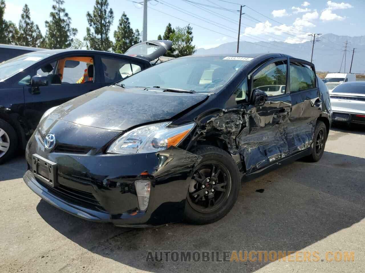 JTDKN3DU4F1940832 TOYOTA PRIUS 2015