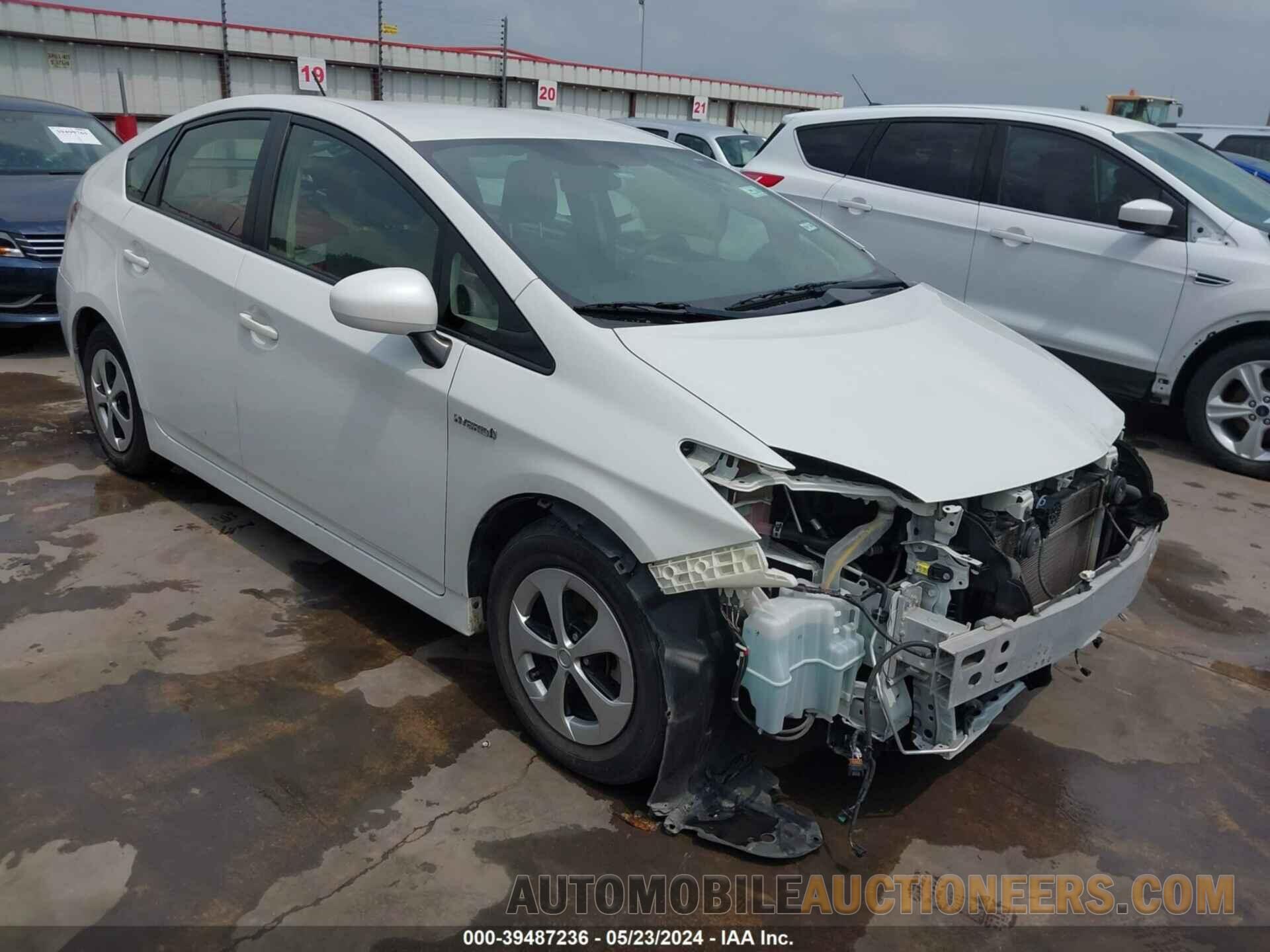 JTDKN3DU4F1945223 TOYOTA PRIUS 2015