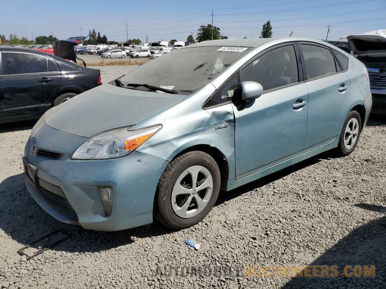 JTDKN3DU4F1960451 TOYOTA PRIUS 2015