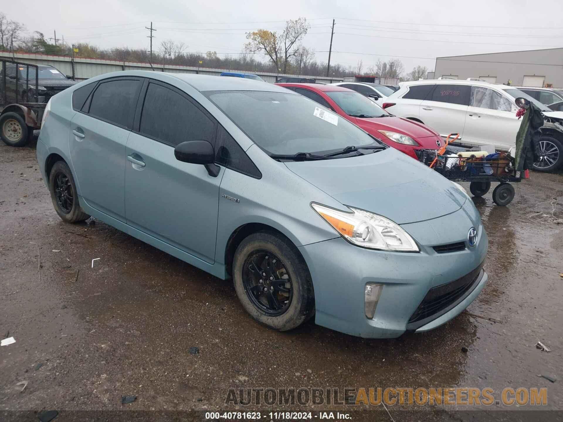 JTDKN3DU4F1983986 TOYOTA PRIUS 2015