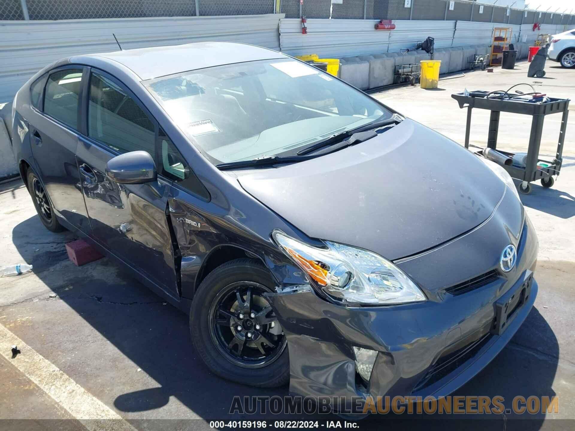 JTDKN3DU4F1984118 TOYOTA PRIUS 2015