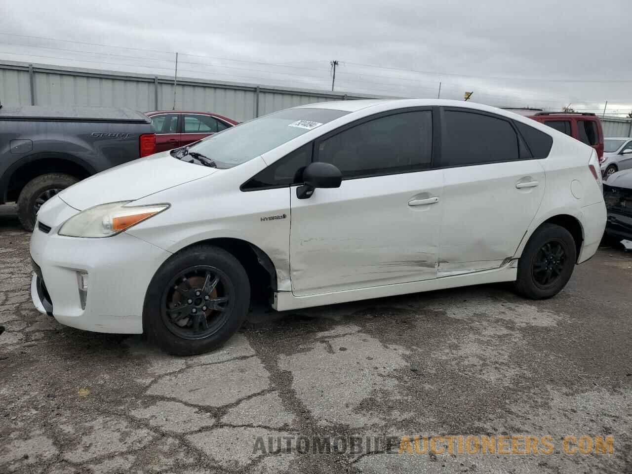 JTDKN3DU5C5433717 TOYOTA PRIUS 2013