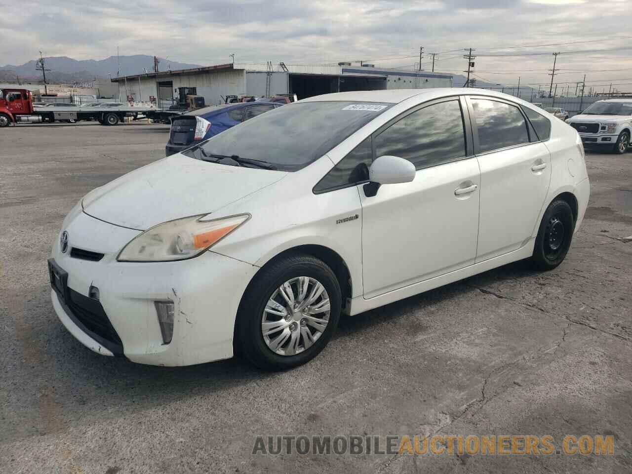 JTDKN3DU5D1647390 TOYOTA PRIUS 2013