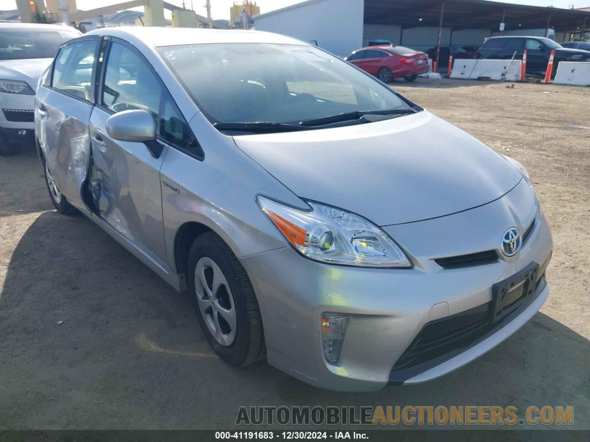 JTDKN3DU5D5687686 TOYOTA PRIUS 2013