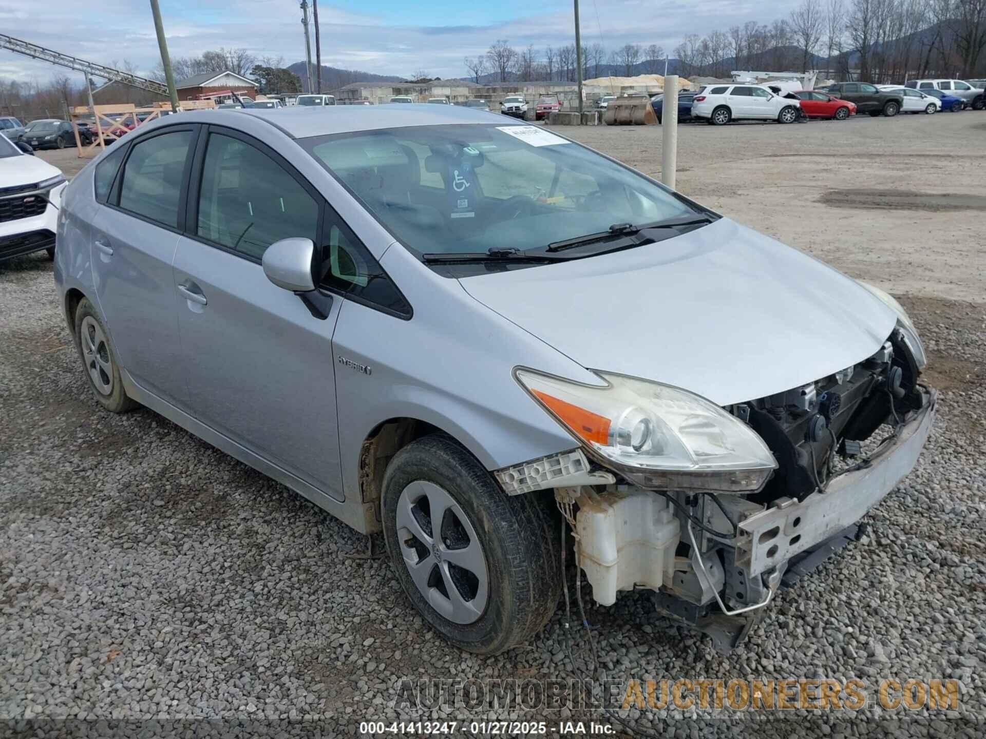 JTDKN3DU5E0378752 TOYOTA PRIUS 2014