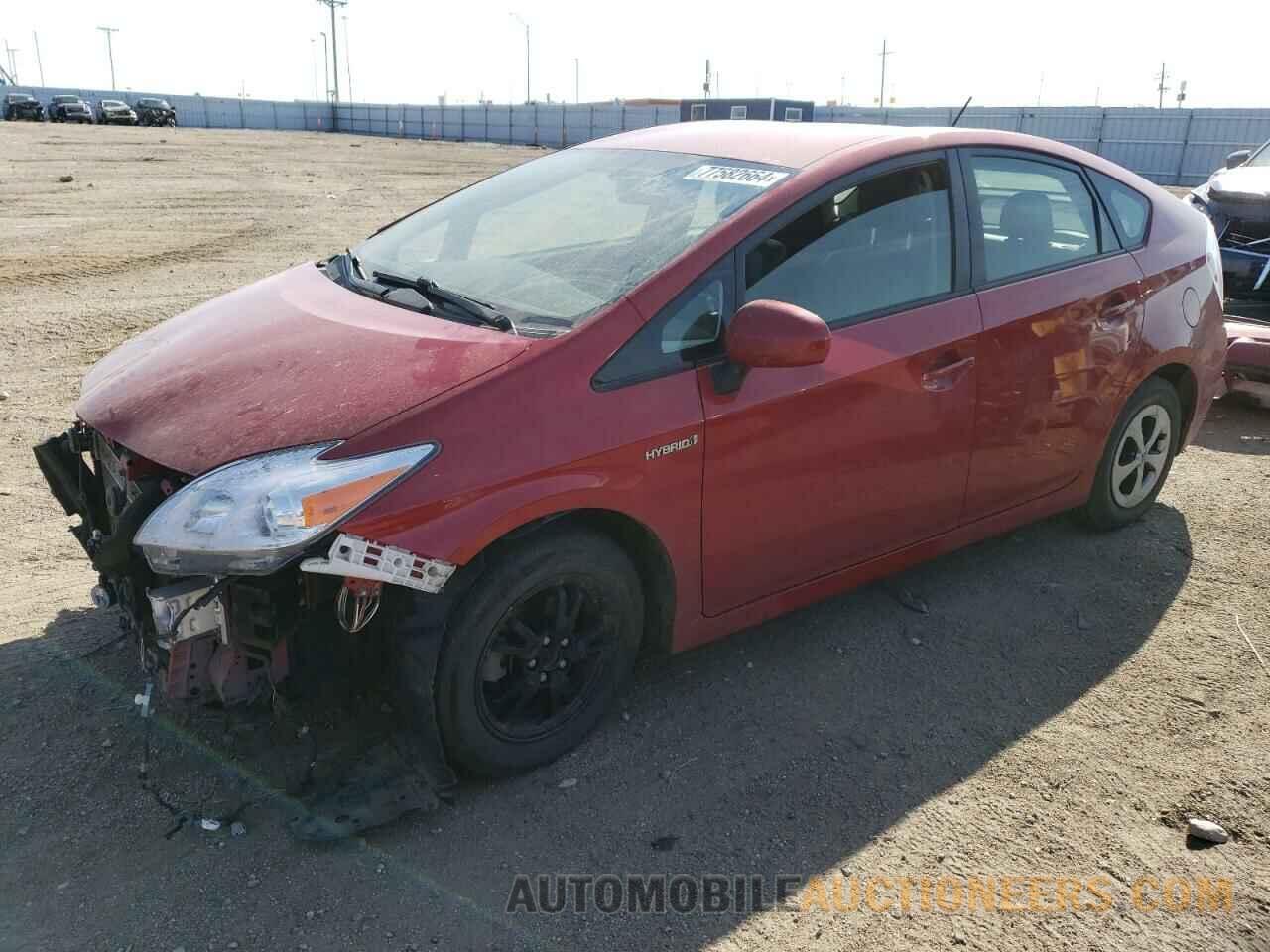 JTDKN3DU5E1747569 TOYOTA PRIUS 2014