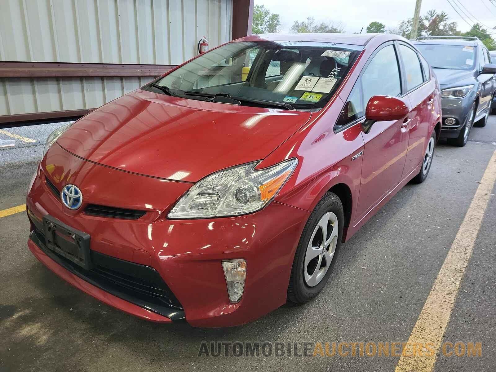 JTDKN3DU5F0407121 Toyota Prius 2015