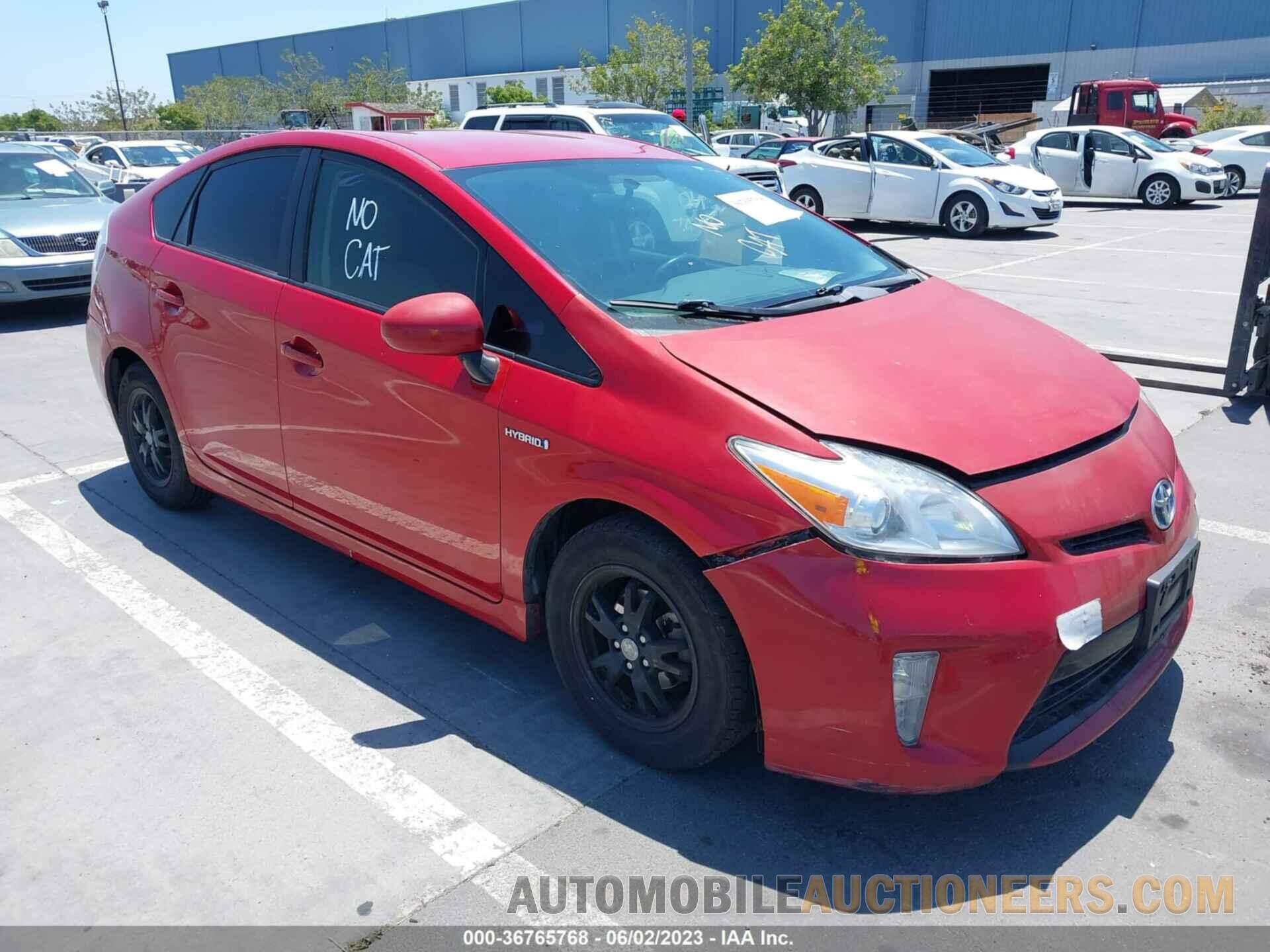 JTDKN3DU5F0421536 TOYOTA PRIUS 2015