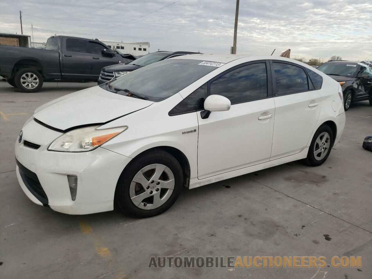 JTDKN3DU5F0424694 TOYOTA PRIUS 2015