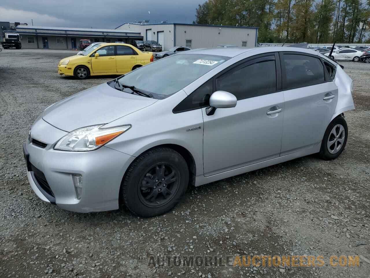 JTDKN3DU5F0431130 TOYOTA PRIUS 2015