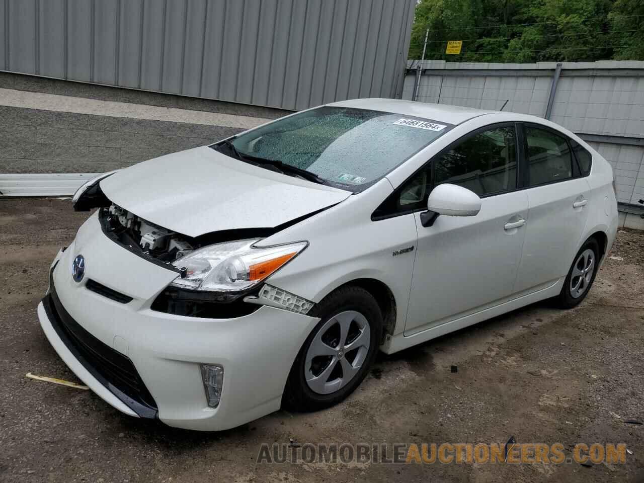 JTDKN3DU5F0436408 TOYOTA PRIUS 2015