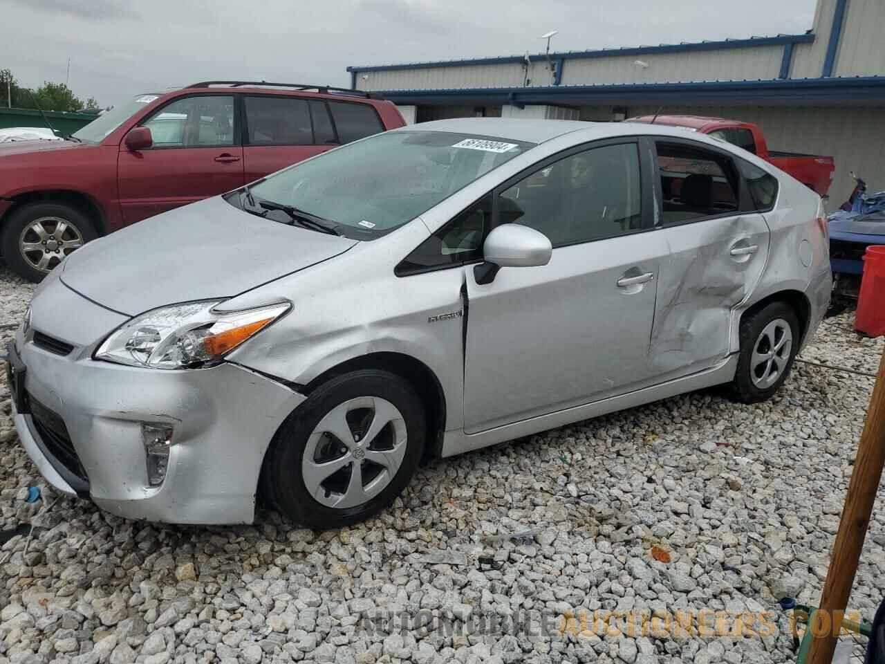 JTDKN3DU5F0439986 TOYOTA PRIUS 2015