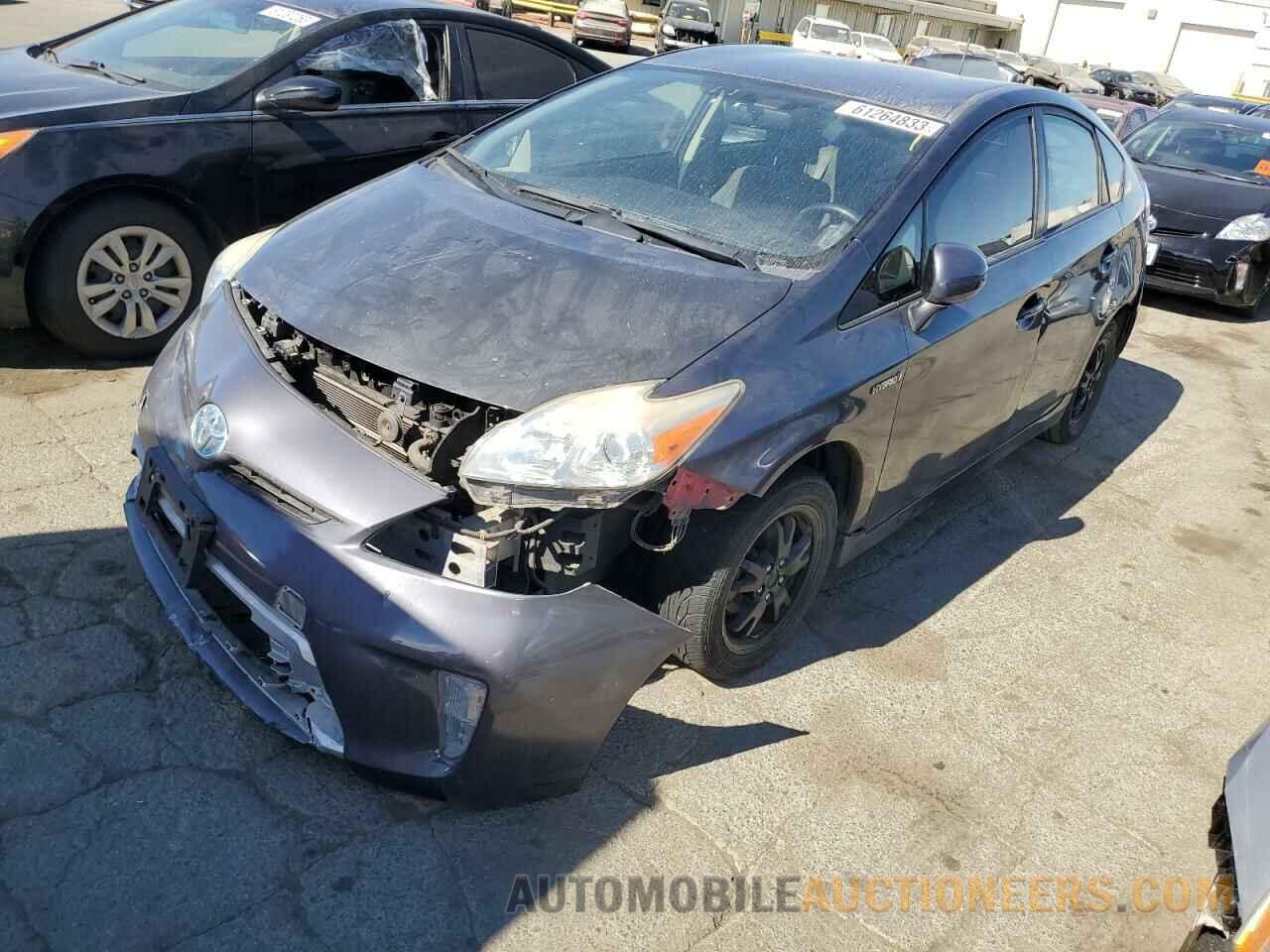 JTDKN3DU5F0441530 TOYOTA PRIUS 2015