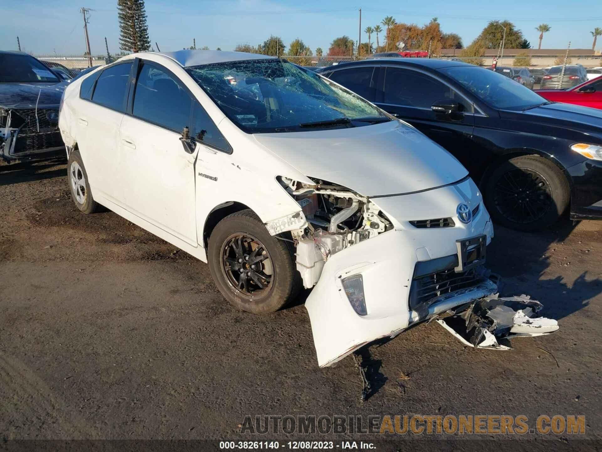 JTDKN3DU5F0456741 TOYOTA PRIUS 2015