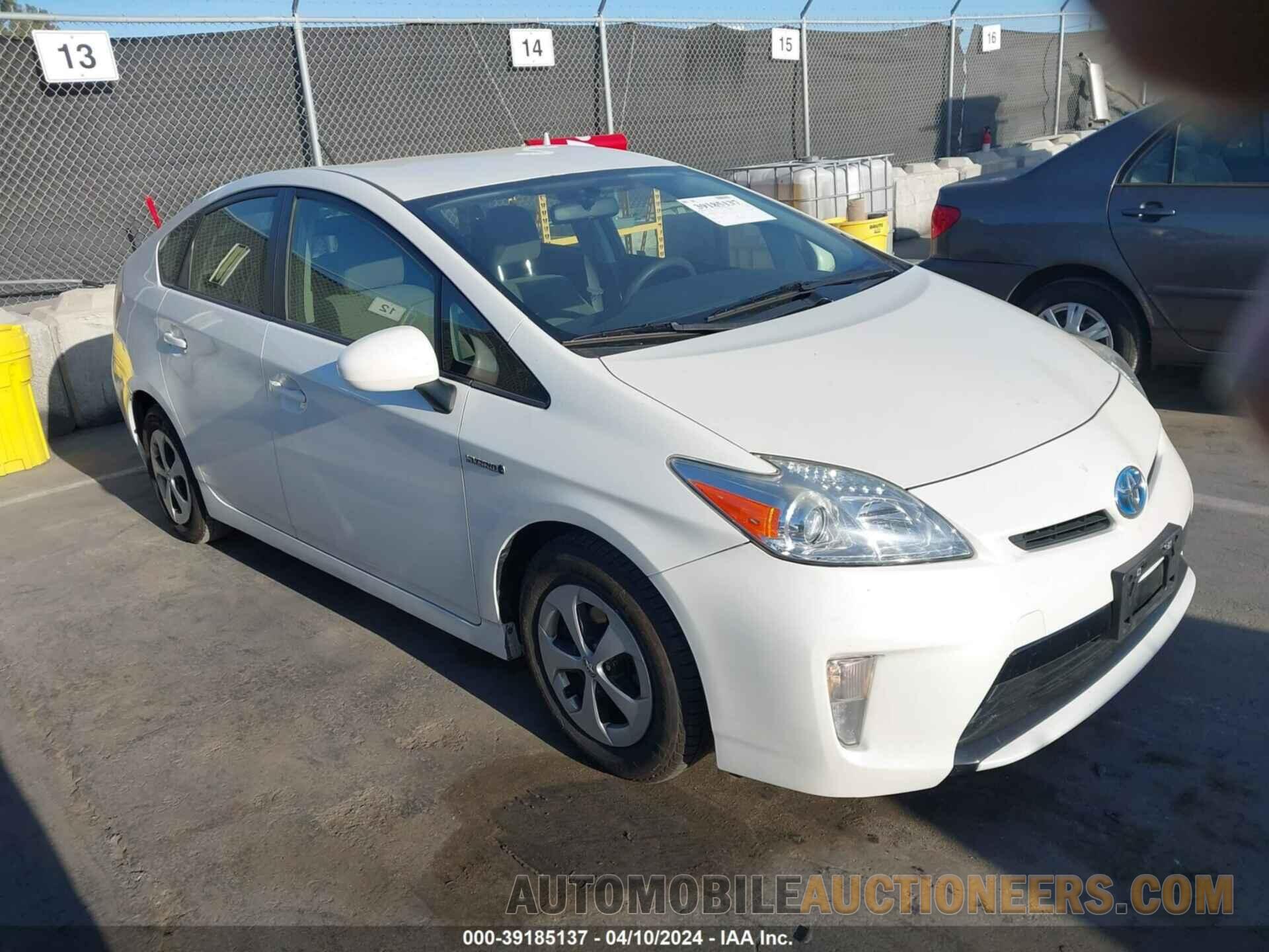 JTDKN3DU5F0458196 TOYOTA PRIUS 2015