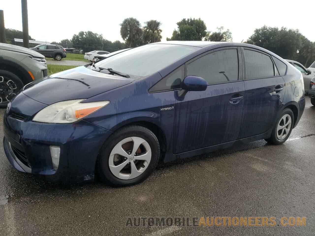 JTDKN3DU5F0461311 TOYOTA PRIUS 2015