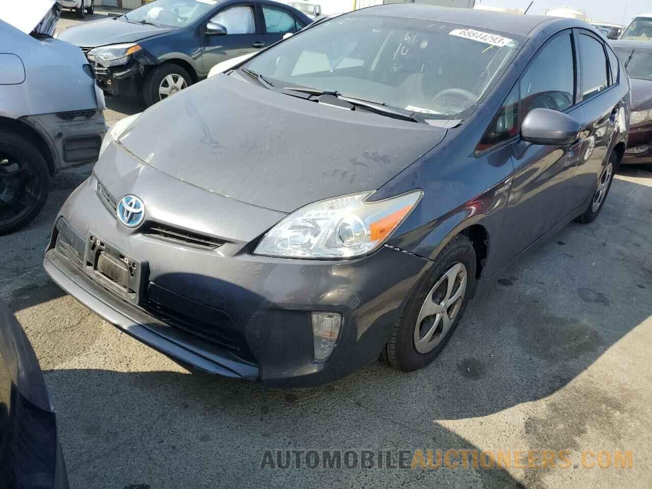 JTDKN3DU5F0467545 TOYOTA PRIUS 2015