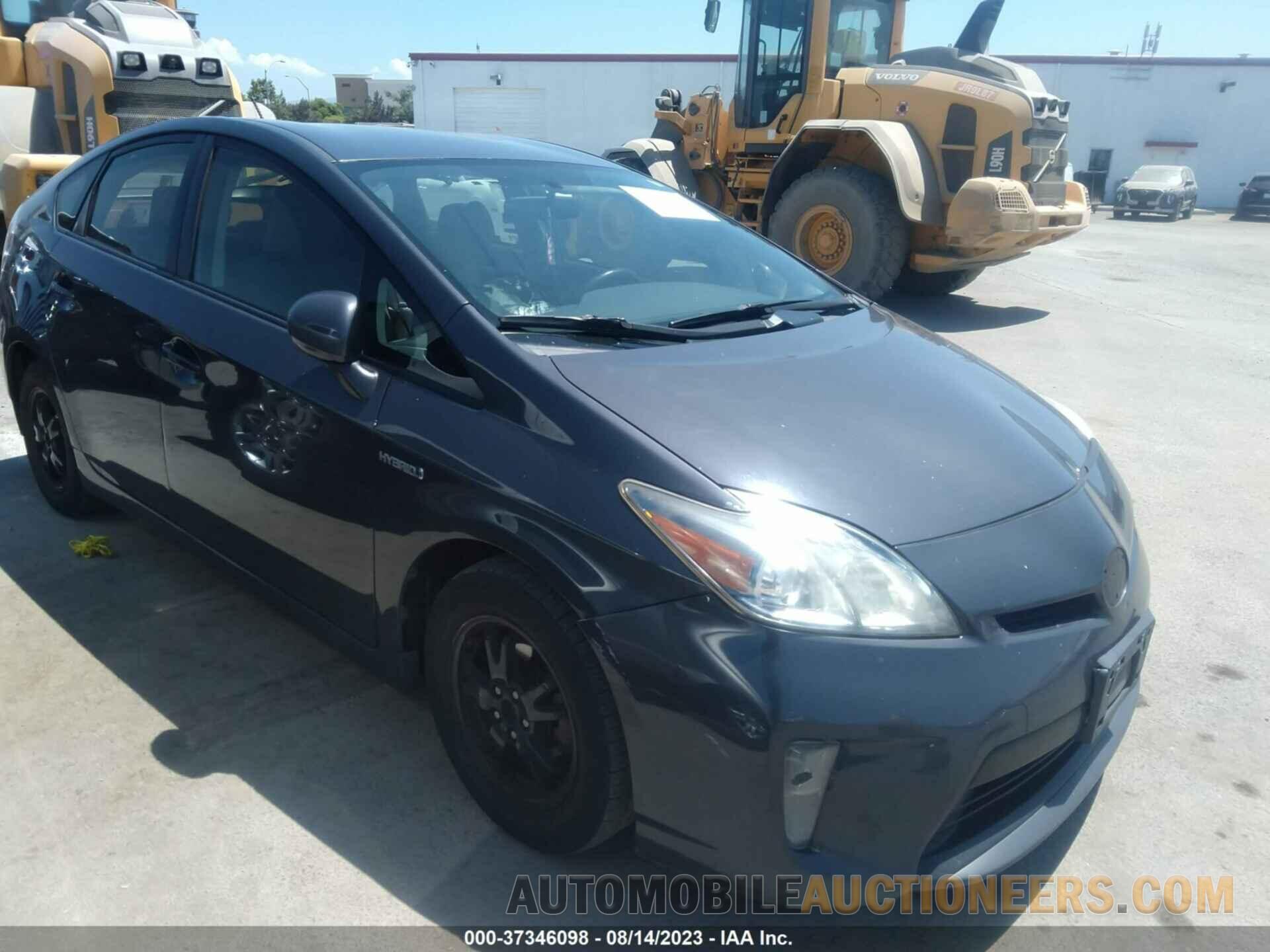 JTDKN3DU5F0476794 TOYOTA PRIUS 2015