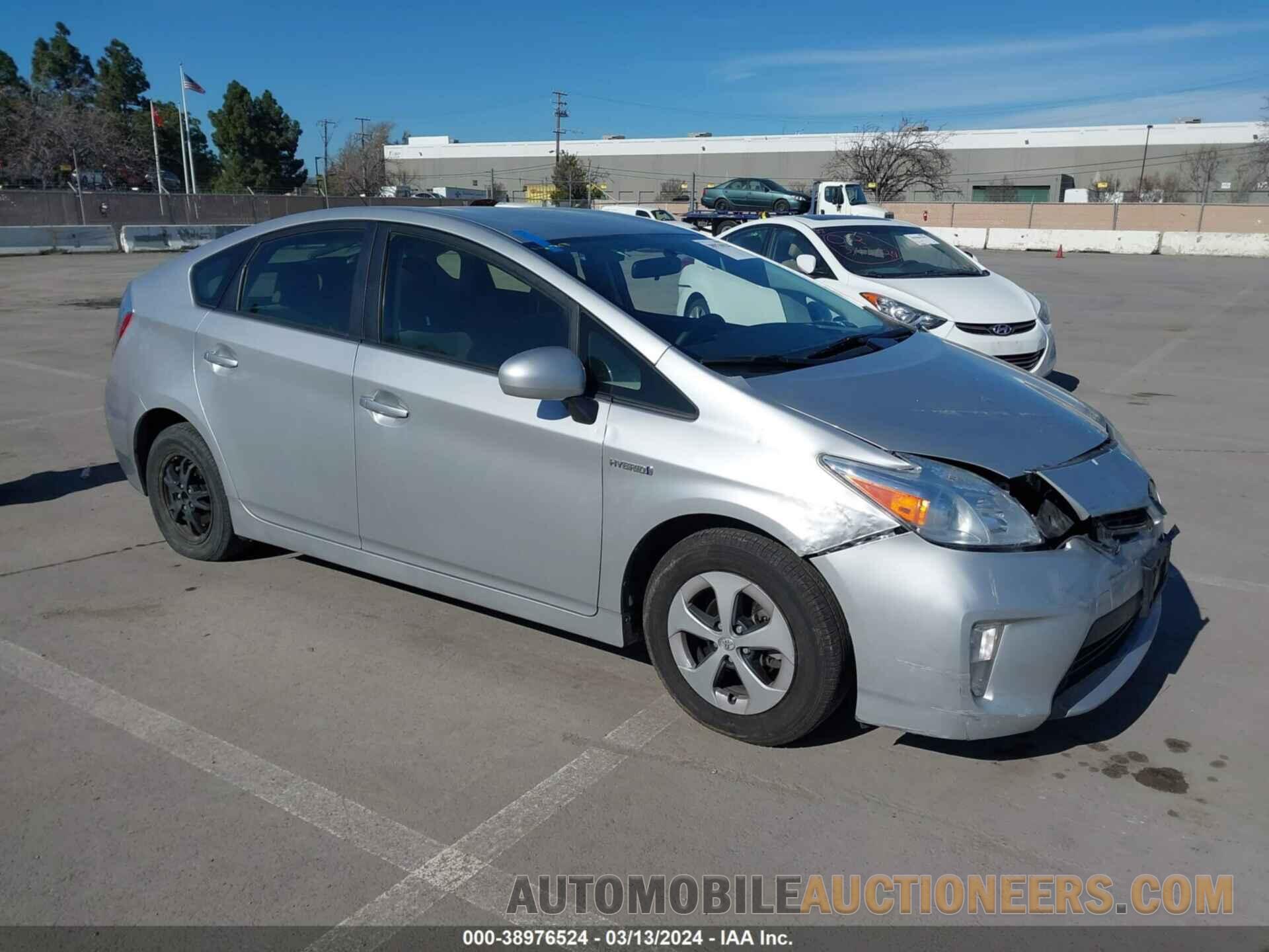 JTDKN3DU5F0479470 TOYOTA PRIUS 2015