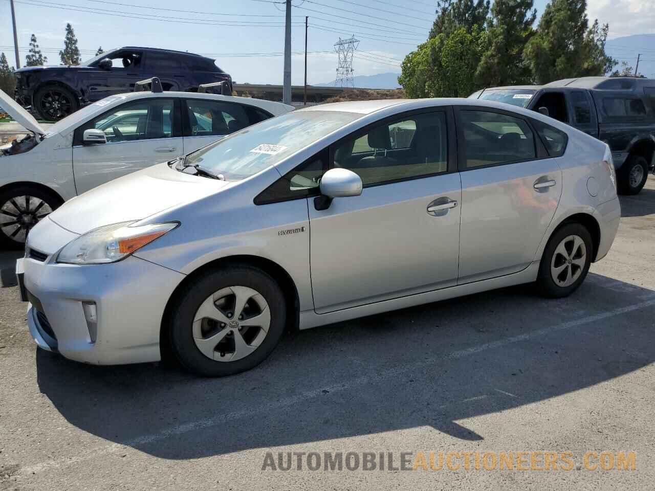 JTDKN3DU5F0481459 TOYOTA PRIUS 2015