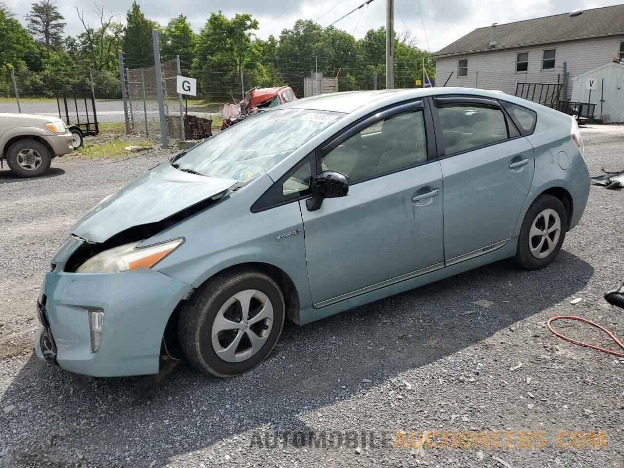 JTDKN3DU5F1875893 TOYOTA PRIUS 2015