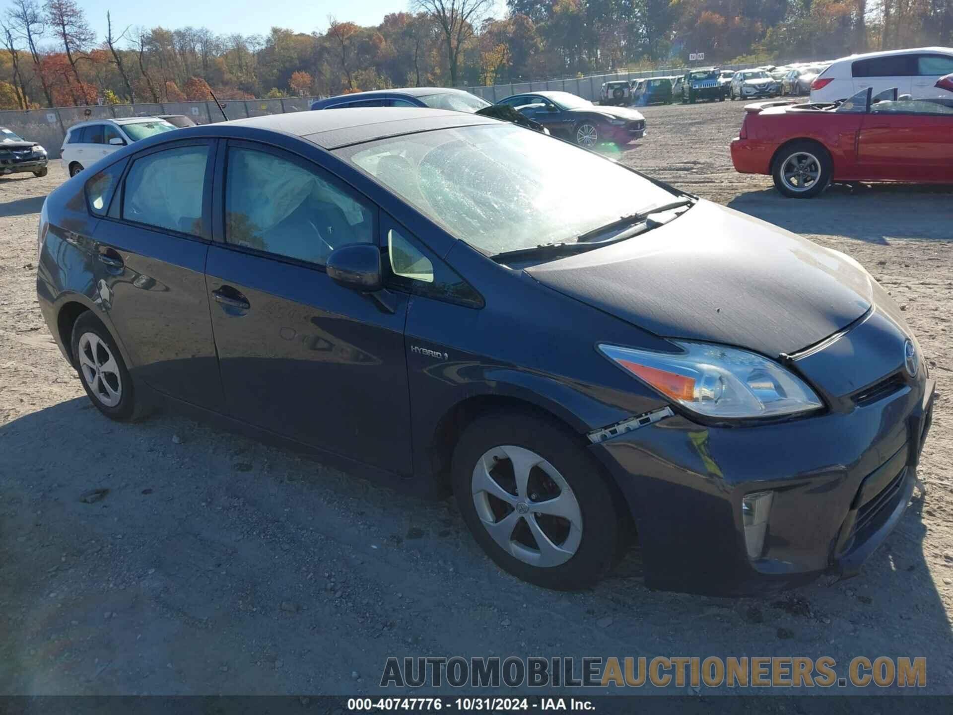 JTDKN3DU5F1887932 TOYOTA PRIUS 2015