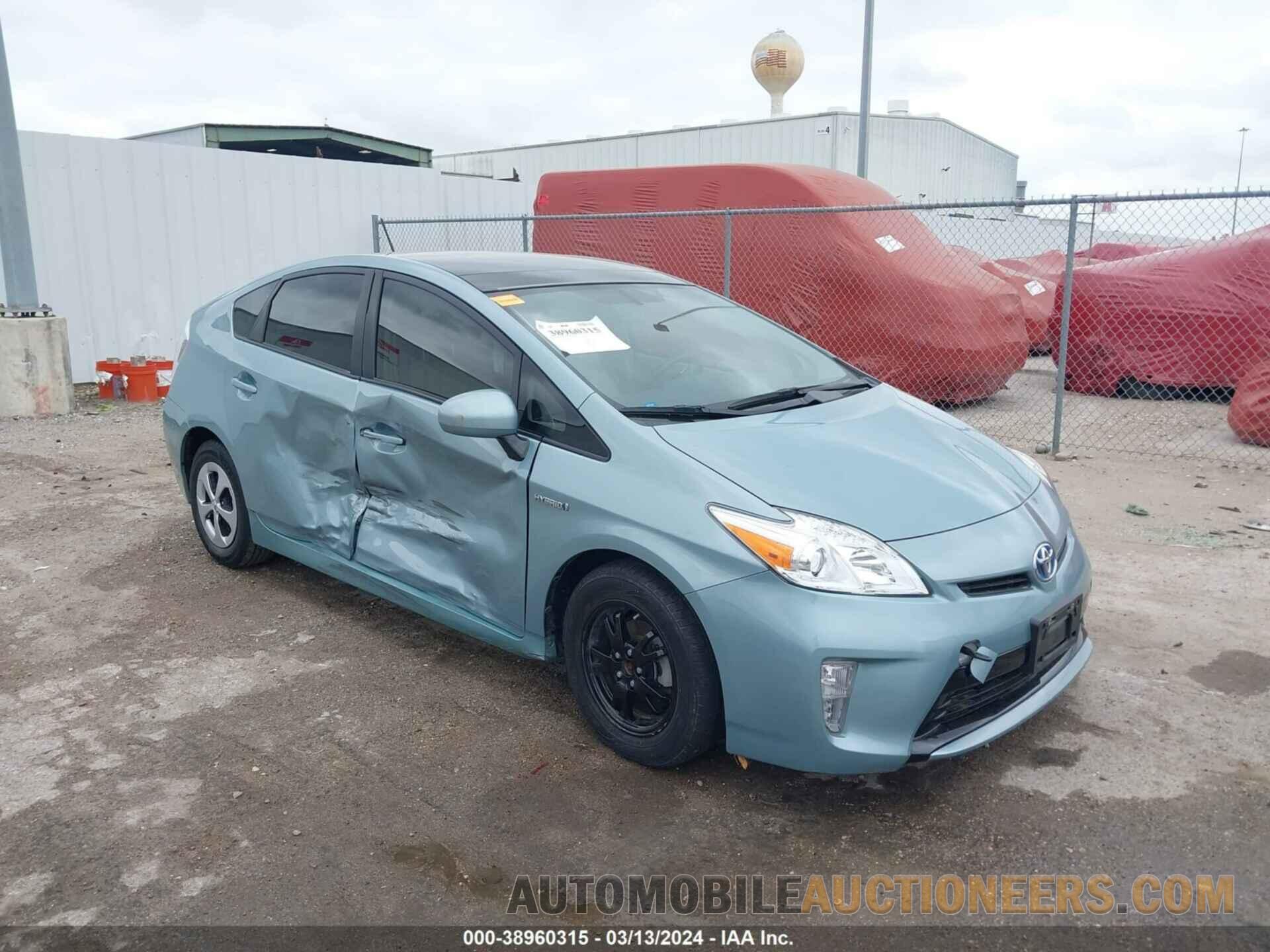 JTDKN3DU5F1889244 TOYOTA PRIUS 2015