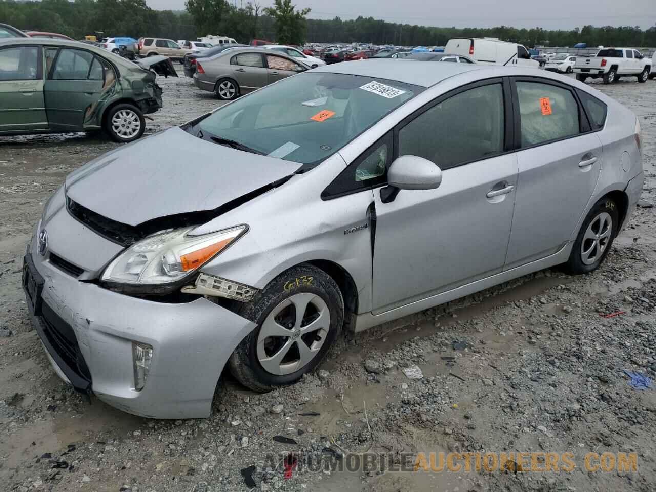 JTDKN3DU5F1901120 TOYOTA PRIUS 2015