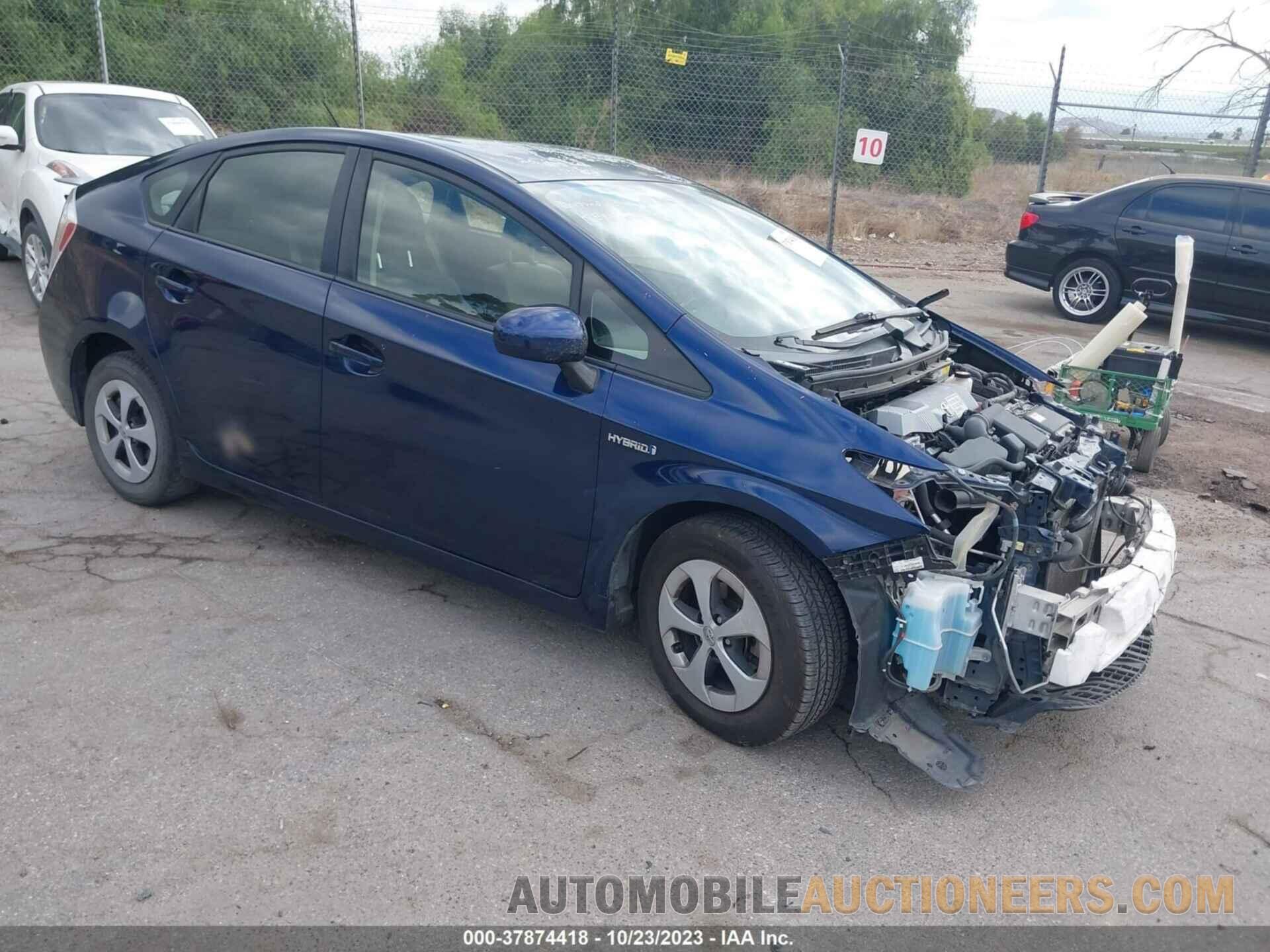 JTDKN3DU5F1906625 TOYOTA PRIUS 2015