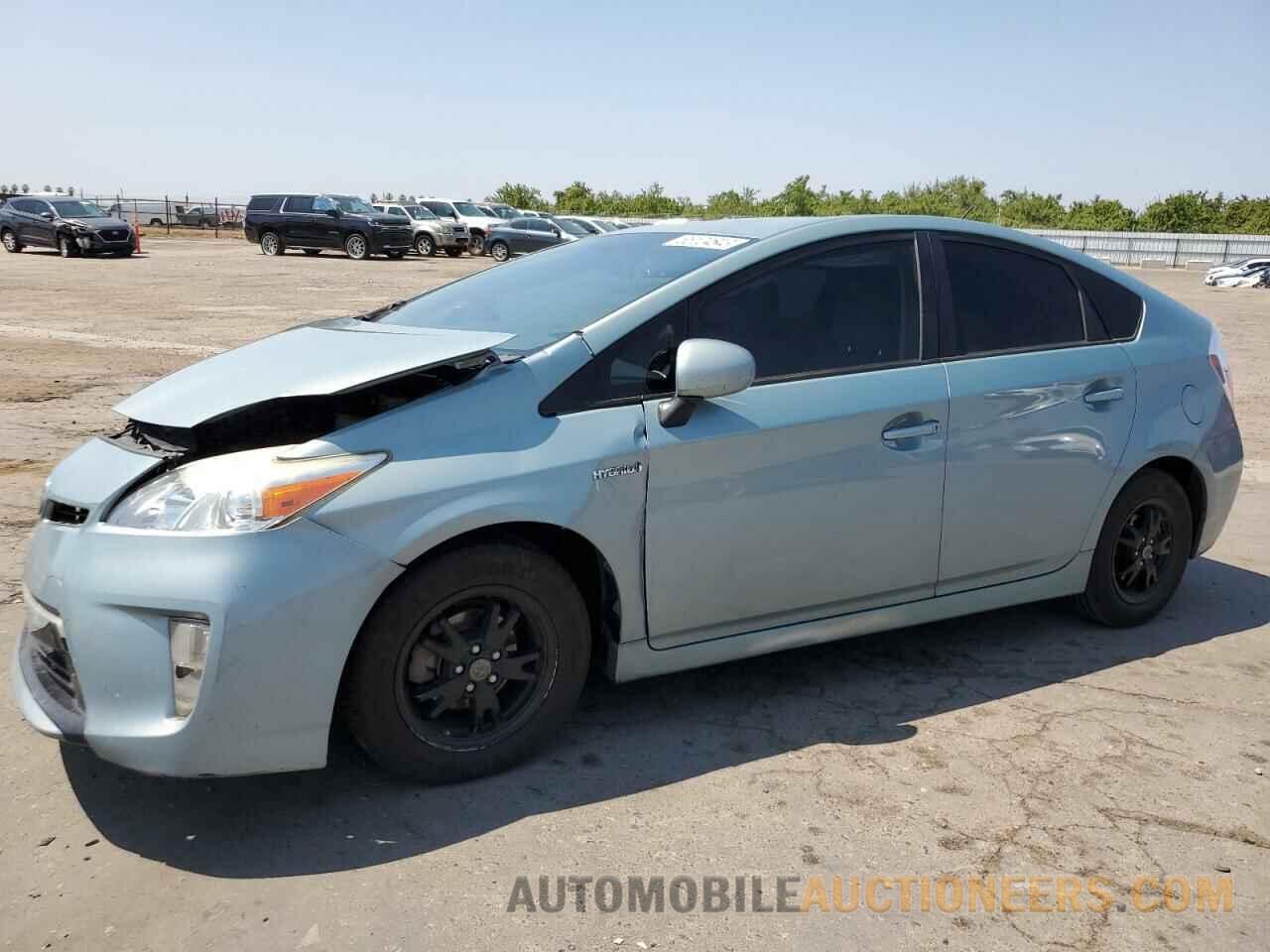 JTDKN3DU5F1920573 TOYOTA PRIUS 2015