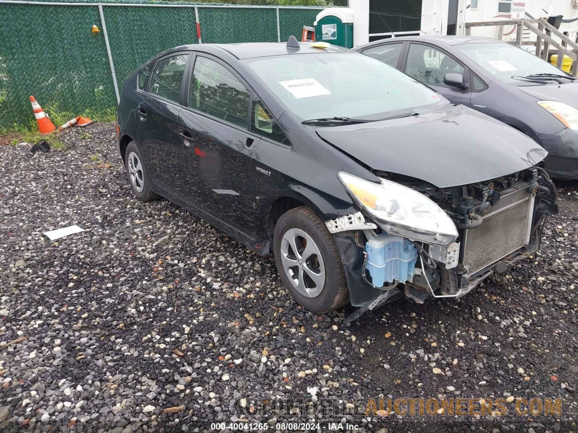 JTDKN3DU5F1921836 TOYOTA PRIUS 2015