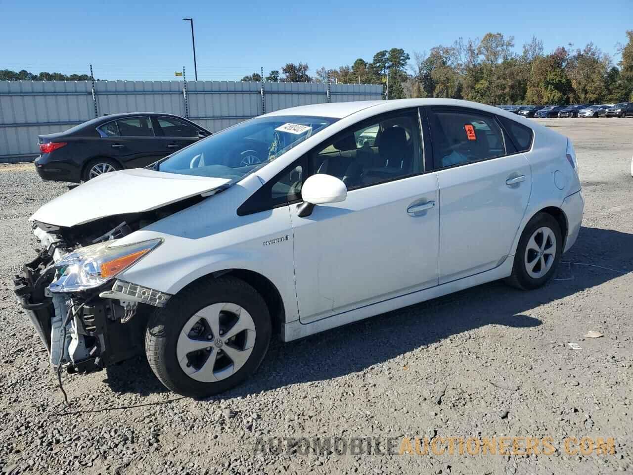 JTDKN3DU5F1921903 TOYOTA PRIUS 2015